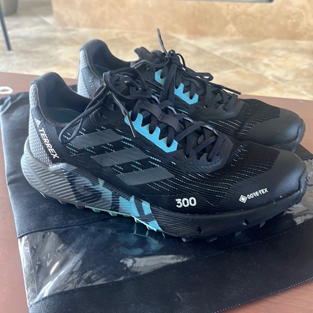 Adidas TERREX GTX 300